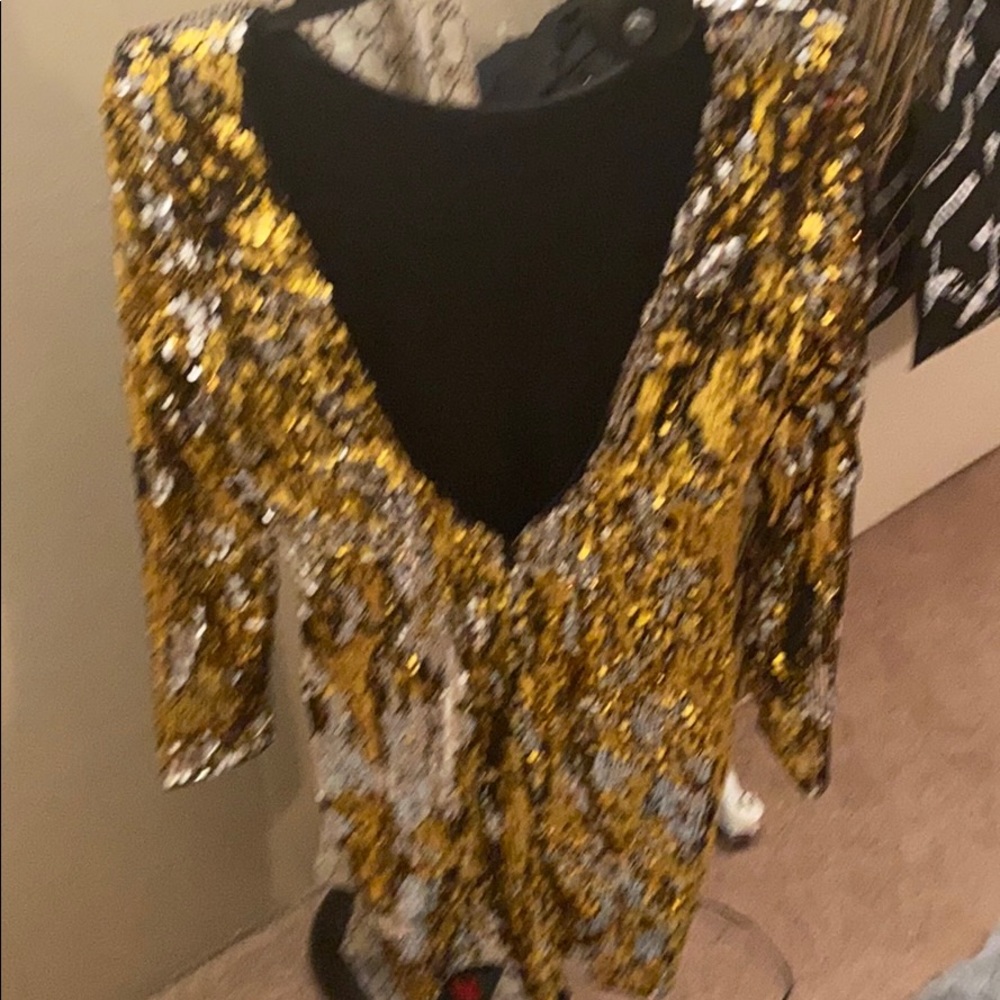 Dress - Picture 3 of 5